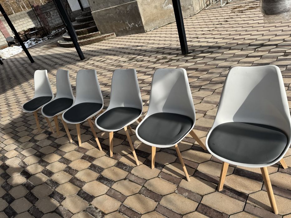 Стулья для комерческого помещении