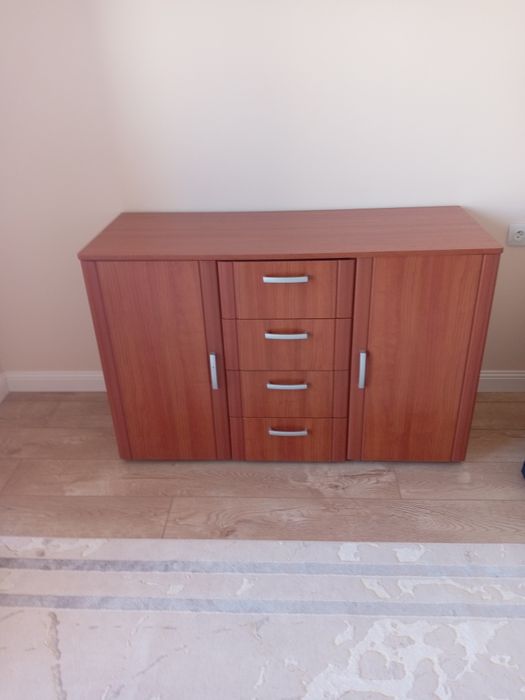 Тез арада Камод сатылады