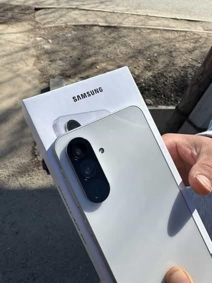 Samsung galaxy a56 срочно
