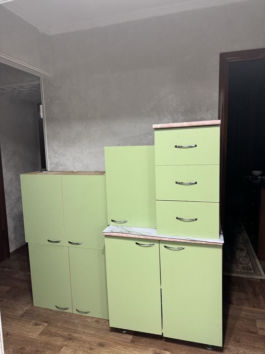 Кухонный гарнитур б/у