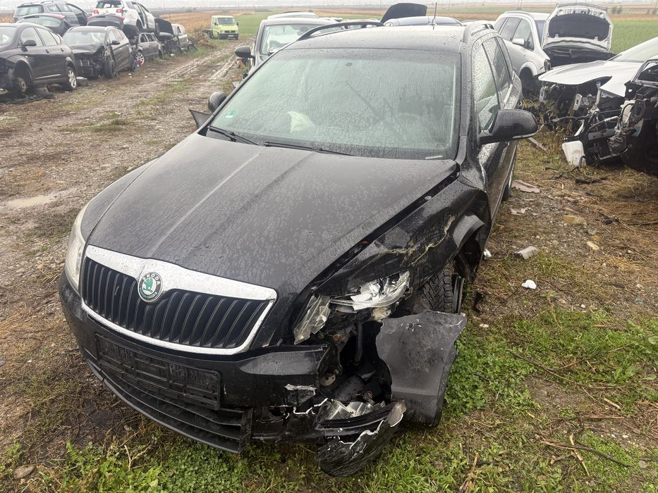 Piese skoda octavia 2 facelift negru