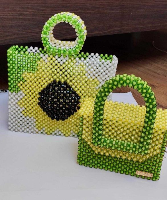 Geantă elegantă din mărgele – accesoriu handmade