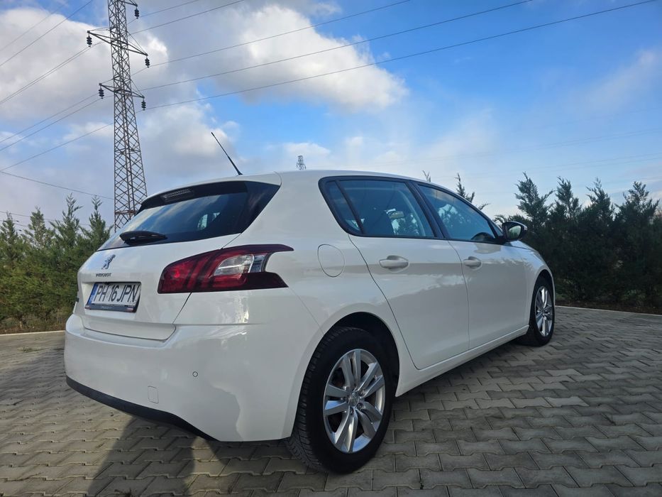 Vând Peugeot 308,1.6HDI,fab.2017,euro 6,105.000km,de nou in Romania.