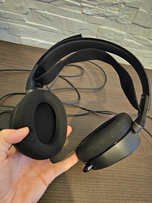 SteelSeries Arctis Pro + GameDAC Wired Gaming Headset