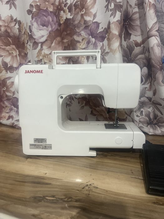 Швейная машинка