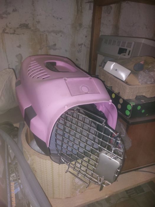 Клетка, переноска для животных