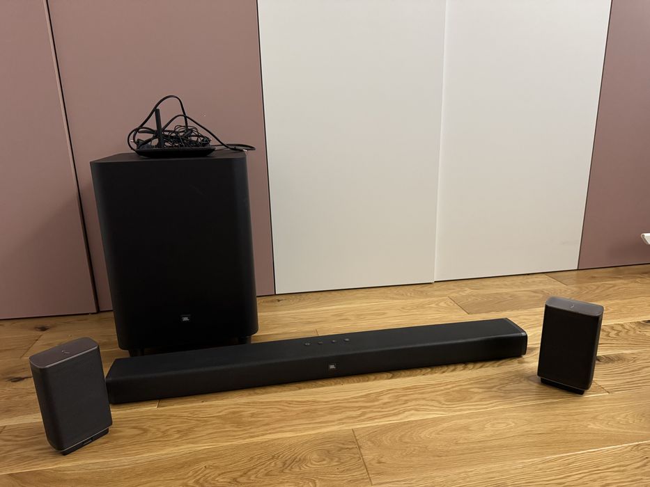 JBL Bar 5.1 sound bar