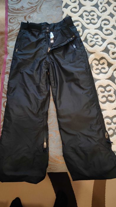 Ски панталон, блузи яке