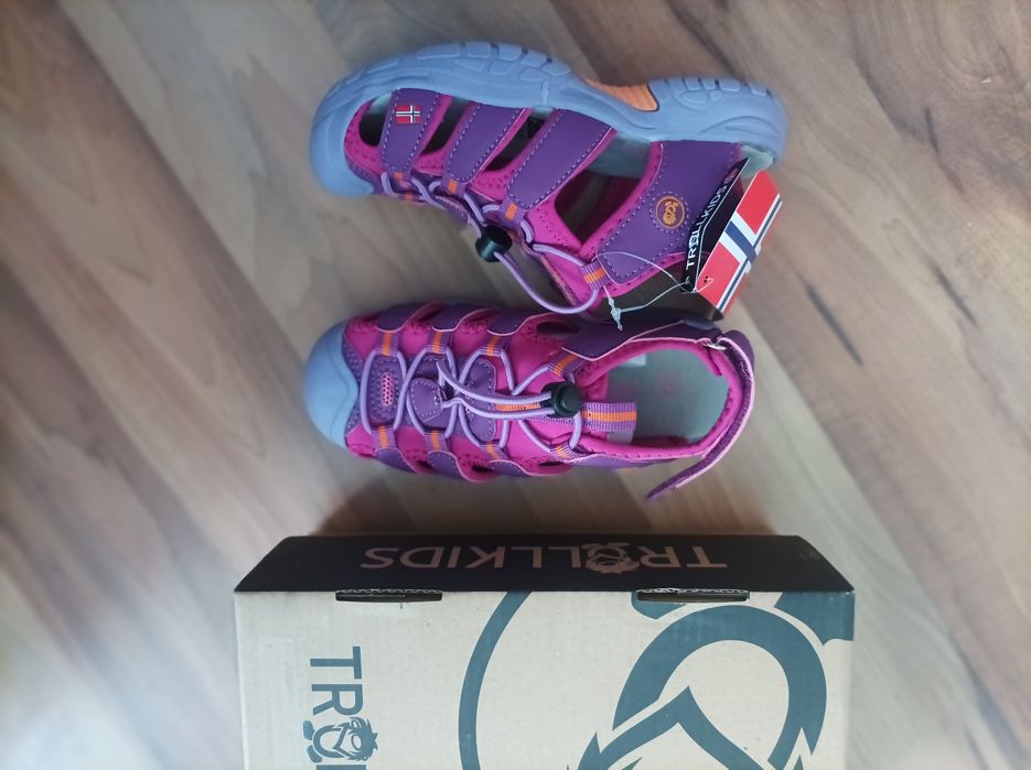 Skechers,Trollkids CRIME LONDON N29  обувки