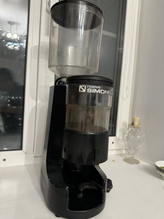 Продам кофемолку