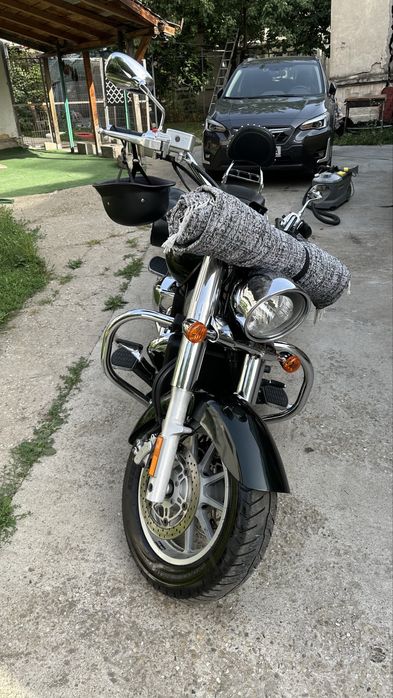 Suzuki Intruder VLR1800 / Boulevard C109RT