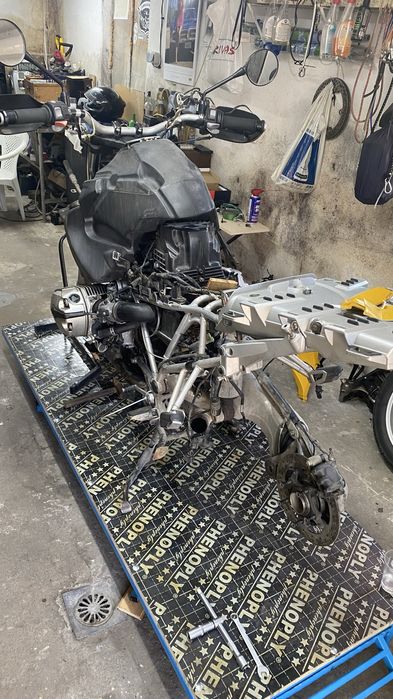 Bmw r1200gs мотора се продава на части