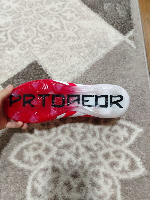 Бутсы Adidas predator