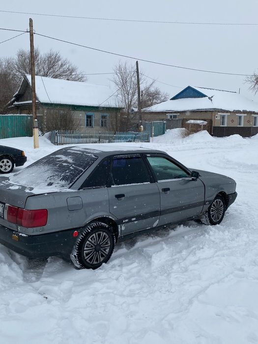 Продам ауди 80 на запчасти