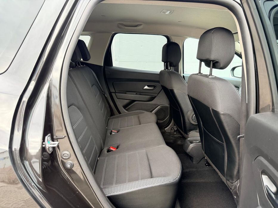 Dacia Duster Prestige / 1.6 Sce / 99.000 km / climatronic / navigatie / incalzire scaune / camere 360