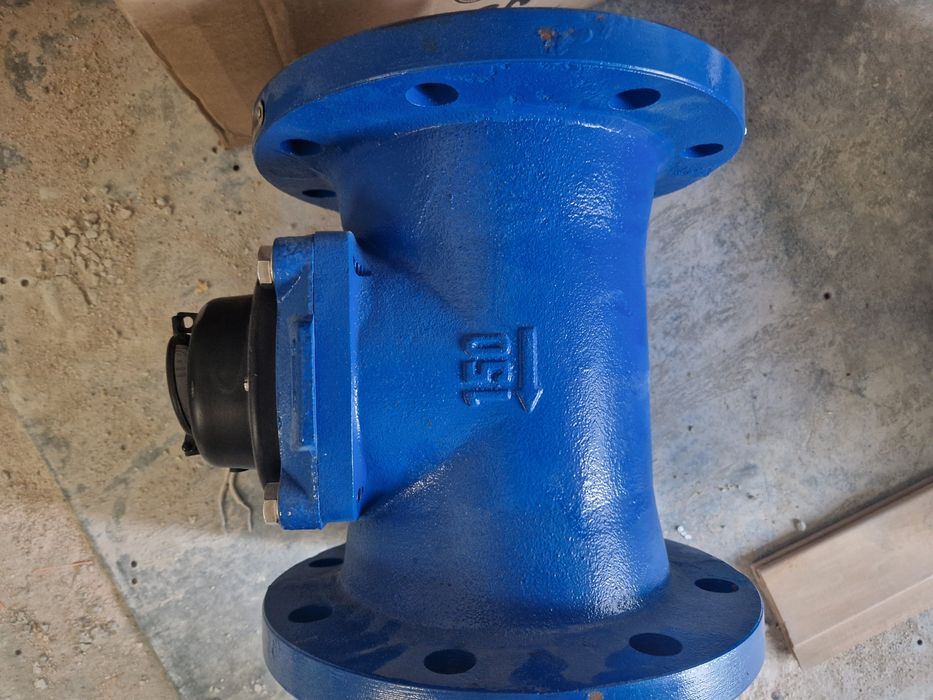 Счётчик турбинный 150 Zenner