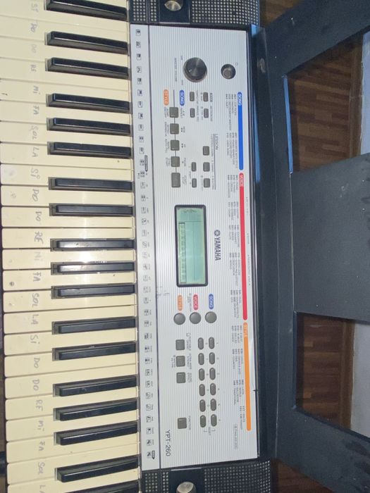 Vand orga la mana a doua , yamaha 36 de clape