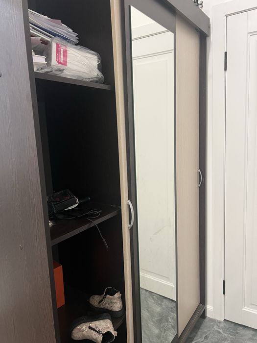 Шкаф для прихожий