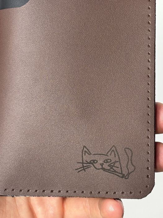 Portofel din piele naturala personalizat cu laser realizat manual