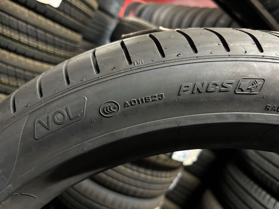 Anvelope vara noi 245/45/20 Pirelli