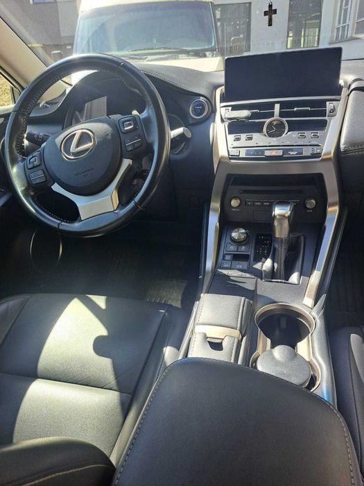 Lexus NX300h 2017 Hybrid