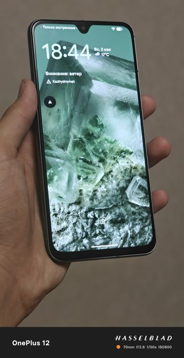 google pixel 8 green