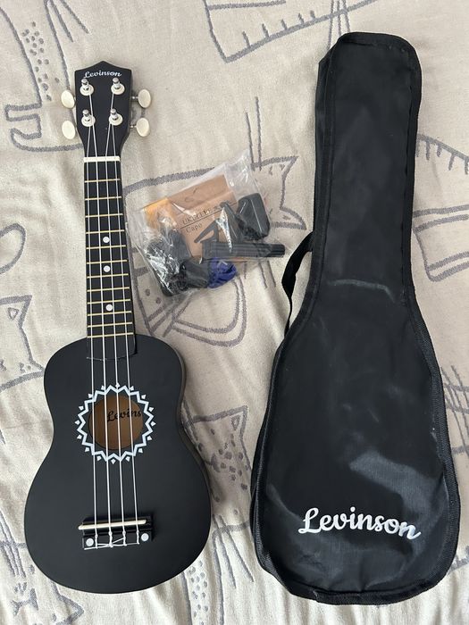 Укулеле сопрано Levinson