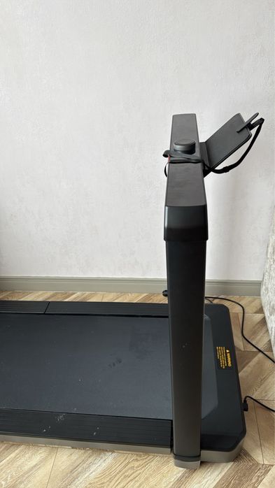 Складная беговая дорожка