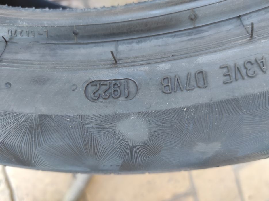 Летни гуми 275/40/22 315/35/22 Continental dot 2023