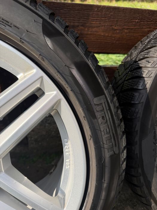 Jante aliaj cu anvelope Pirelli in 2-ua latimi