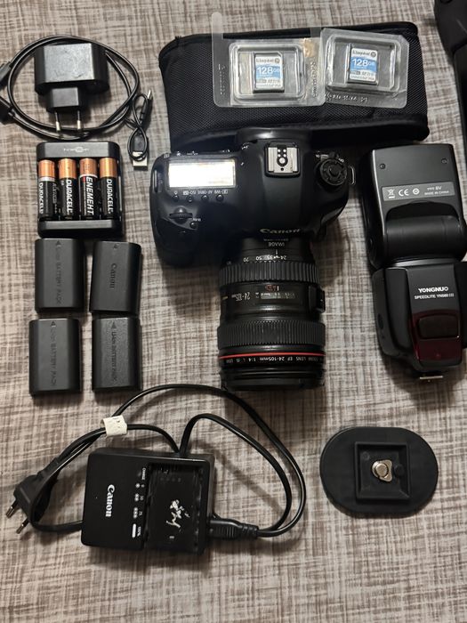 Фотоапарат Canon Mark 3