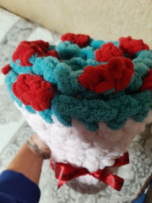 Ръчно плетено одеяло букет