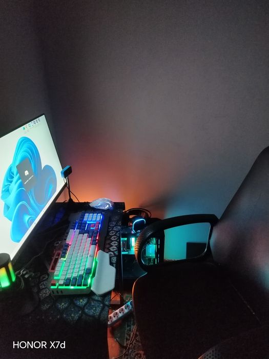 Gaming kompyuter sotiladi