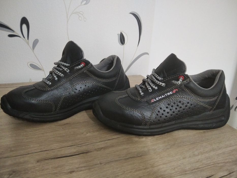 Pantofi de protecție