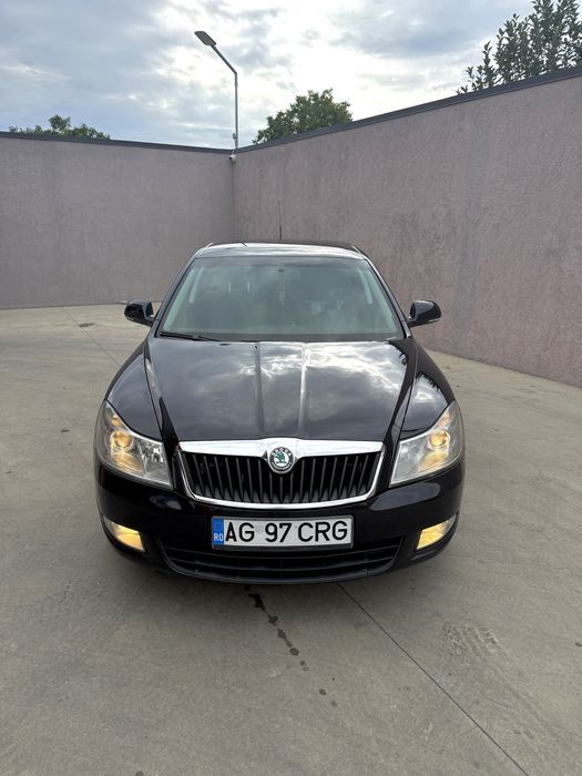 SKODA Octavia 2012 — imagine 2