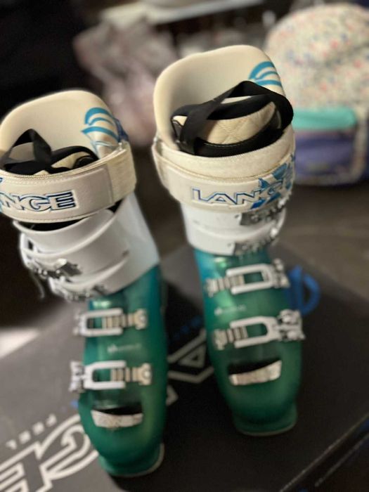 Дамски ски + обувки