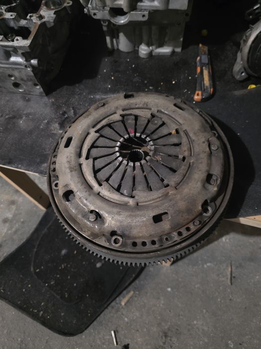 Маховик за Mercedes Sprinter w906 ом 646