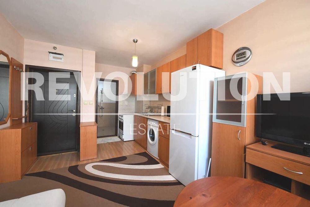 Дава се под наем Двустаен апартамент в Варна, Аспарухово - 50 кв.м за 300 € - Снимка #3