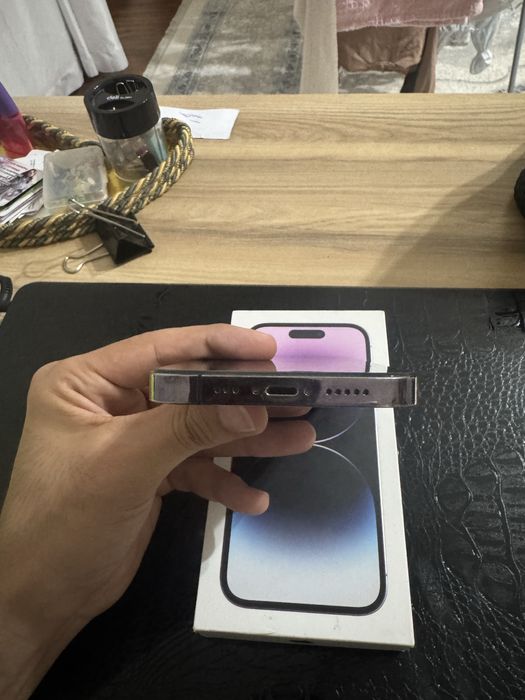 Iphone 14pro deep purple