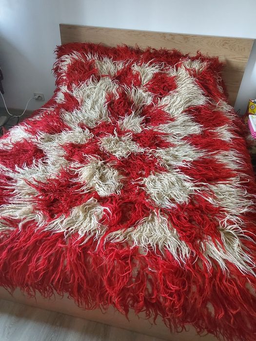 Cerga de lână  cuvertura traditionala