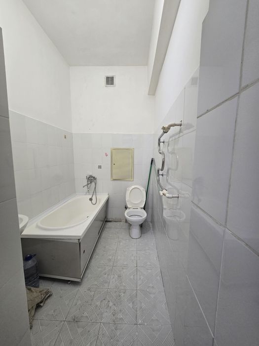 Продаётся Сергели 6а 2ком 1этаж 51000&