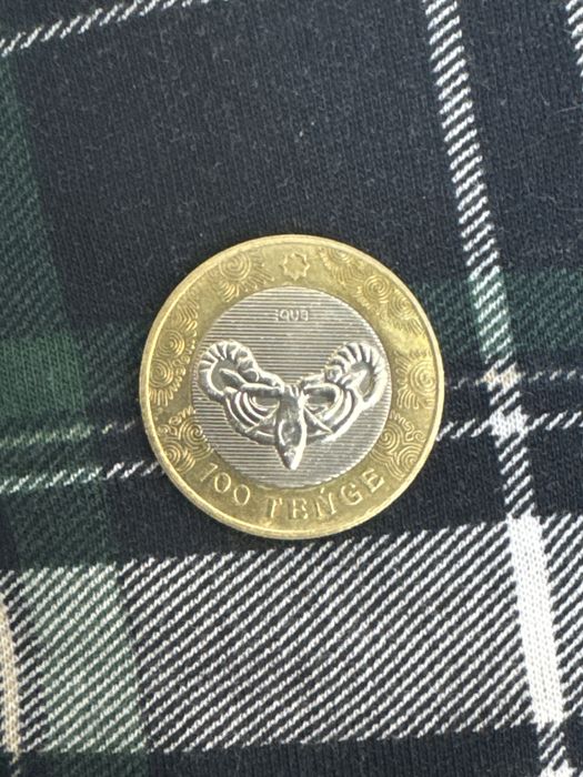 Редкий 100 тенге
