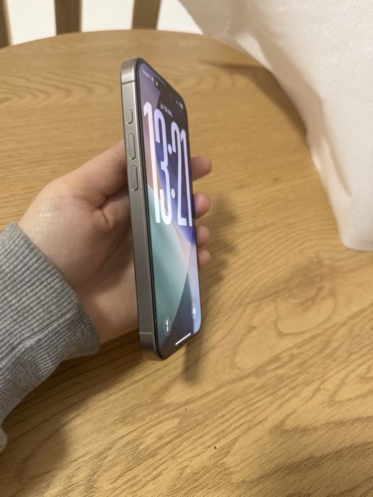 iPhone 15 Pro – 128 GB | Natural Titanium | Stare impecabilă