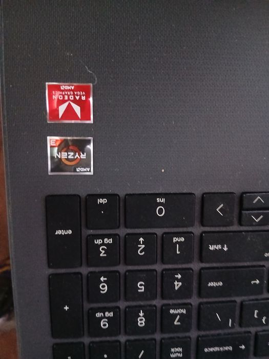 Vand leptop hp rayzen