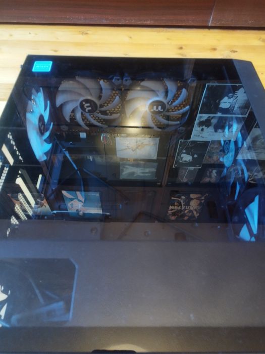 Геймърска компютърна кутия Thermaltake