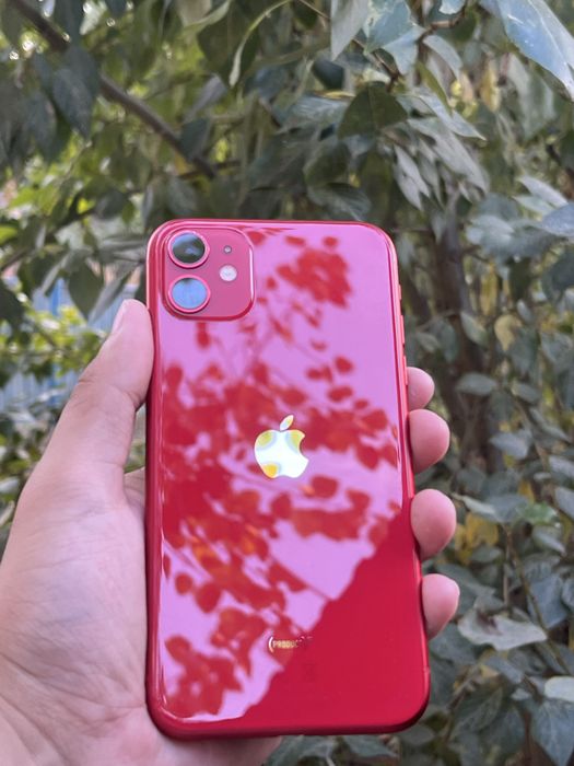 Продам iPhone 11