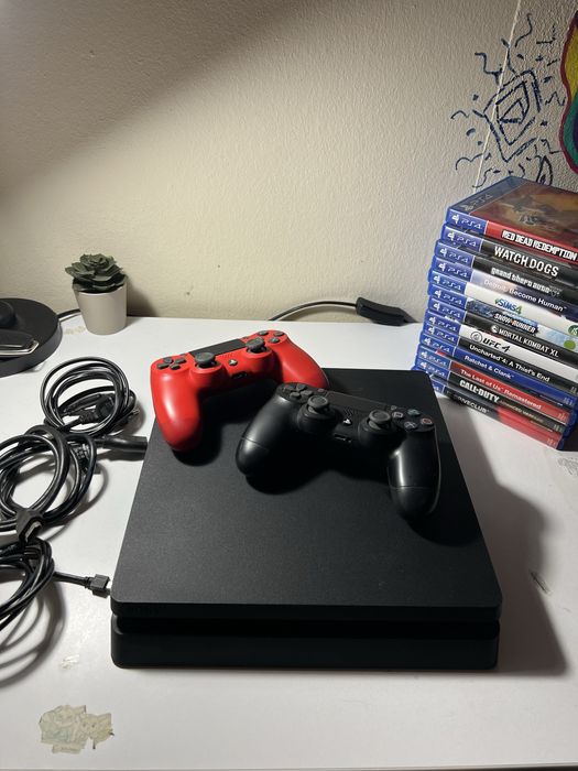 PS4 1TB +manete+ jocuri ( RDR2+ GTA5+ UFC4 +Altele)