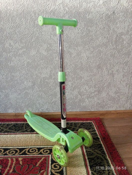 Продам самокат..