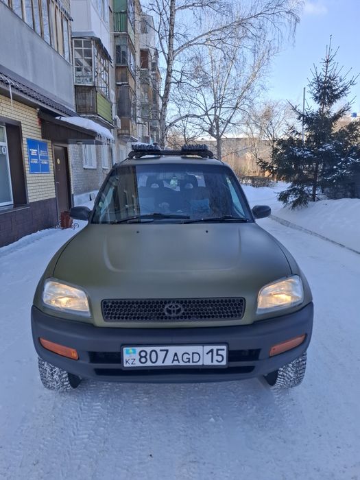 Продам toyota rav4