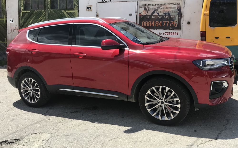 Затъмняване на авто стъкла, монтаж на фолио - Велико Търново